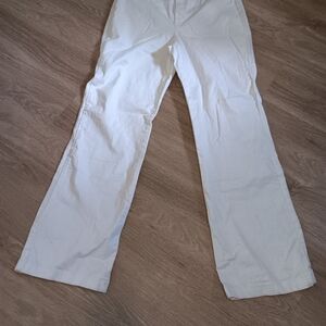 Woman's Size 10 Madison White Textured Pants